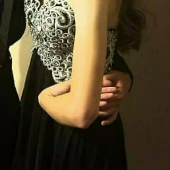 Dresses & Skirts - Dress